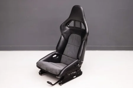 1_Porsche_Seat.webp