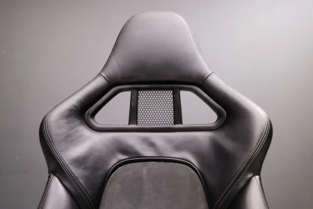 4_Porsche_Seat.webp